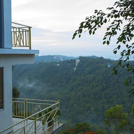 Spice Country Resort Chithirapuram Exterior foto